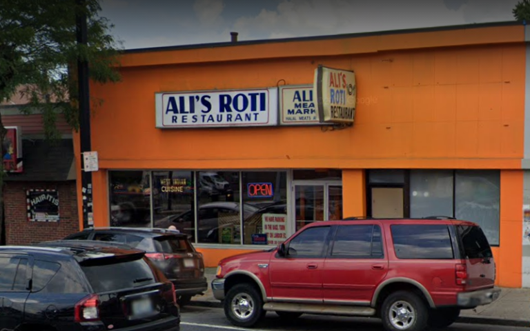 Ali s Roti Mattapan 768x480